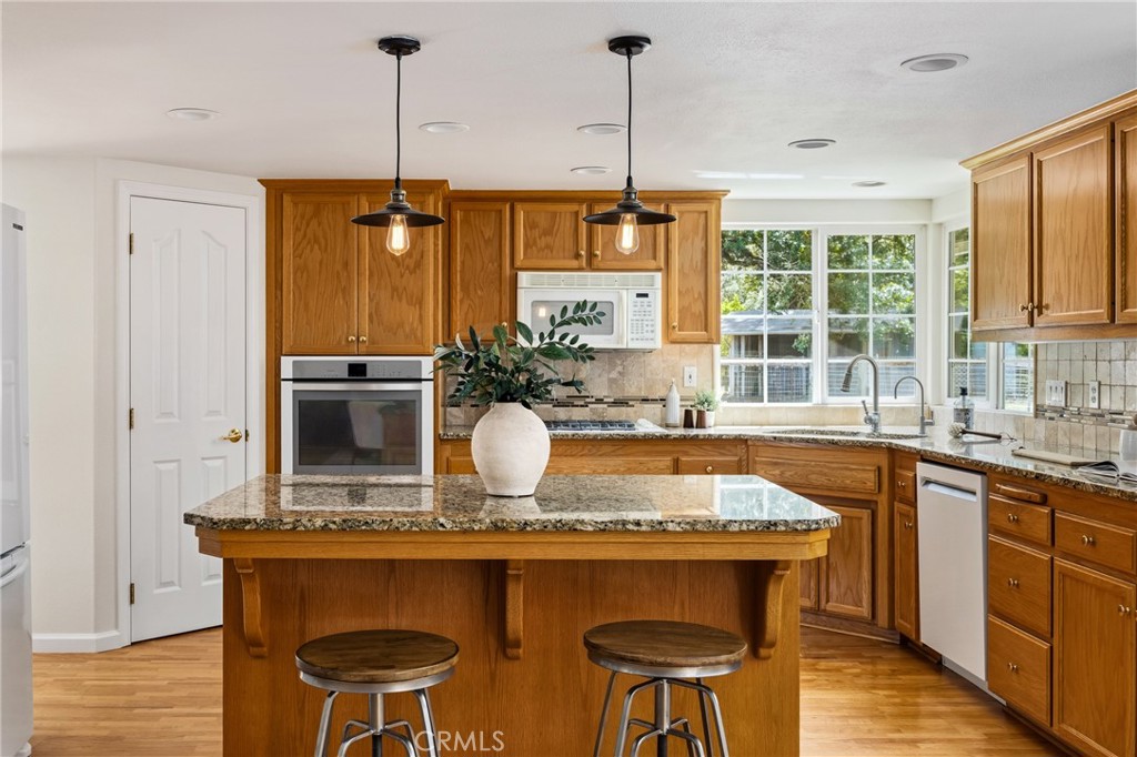 12055 Cenegal Rd, Atascadero, CA 93422