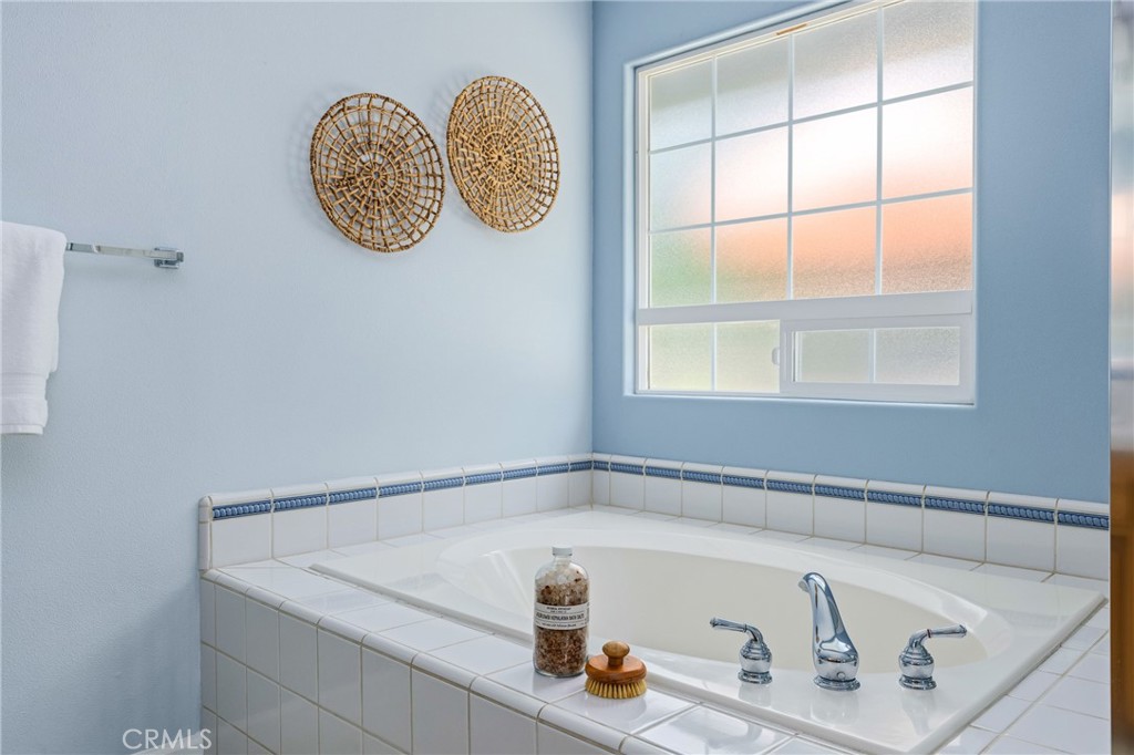 12055 Cenegal Rd, Atascadero, CA 93422