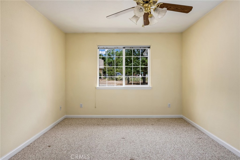 12055 Cenegal Rd, Atascadero, CA 93422