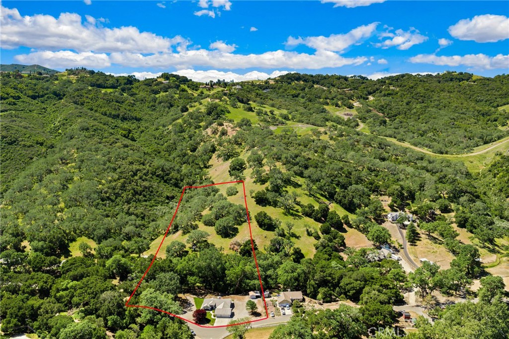 12055 Cenegal Rd, Atascadero, CA 93422