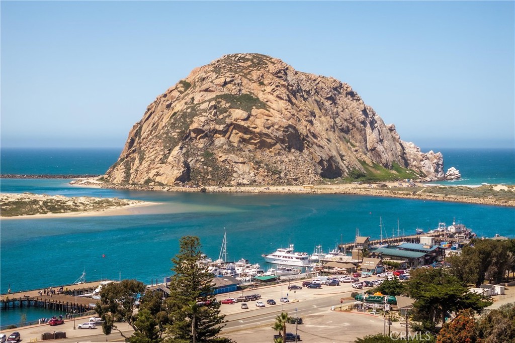 239 #F Surf, Morro Bay, CA 93442