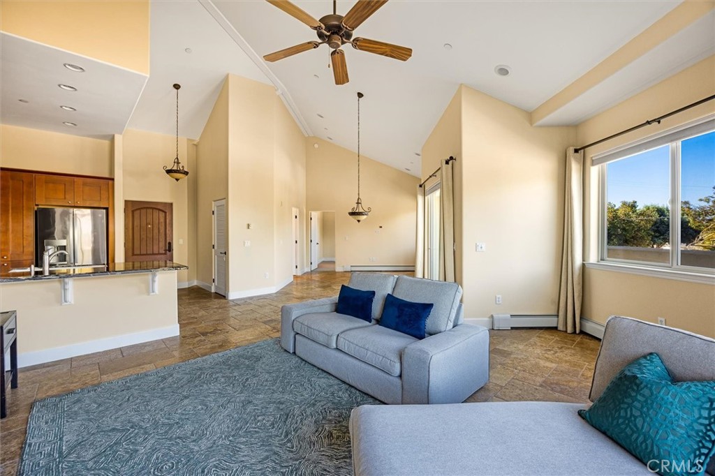 600 Morro Bay Blvd #203, Morro Bay, CA 93442