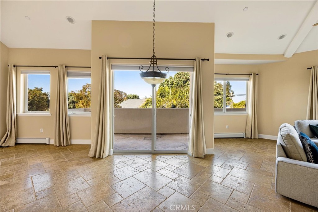 600 Morro Bay Blvd #203, Morro Bay, CA 93442