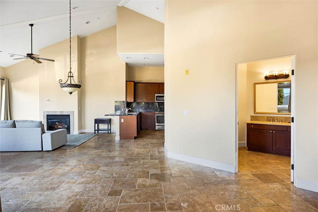 600 Morro Bay Blvd #203, Morro Bay, CA 93442