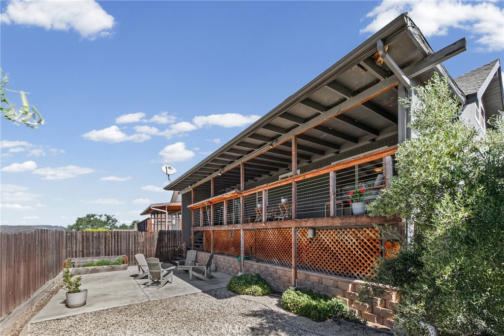 5115 Bluebird Ln, Paso Robles, CA 93446