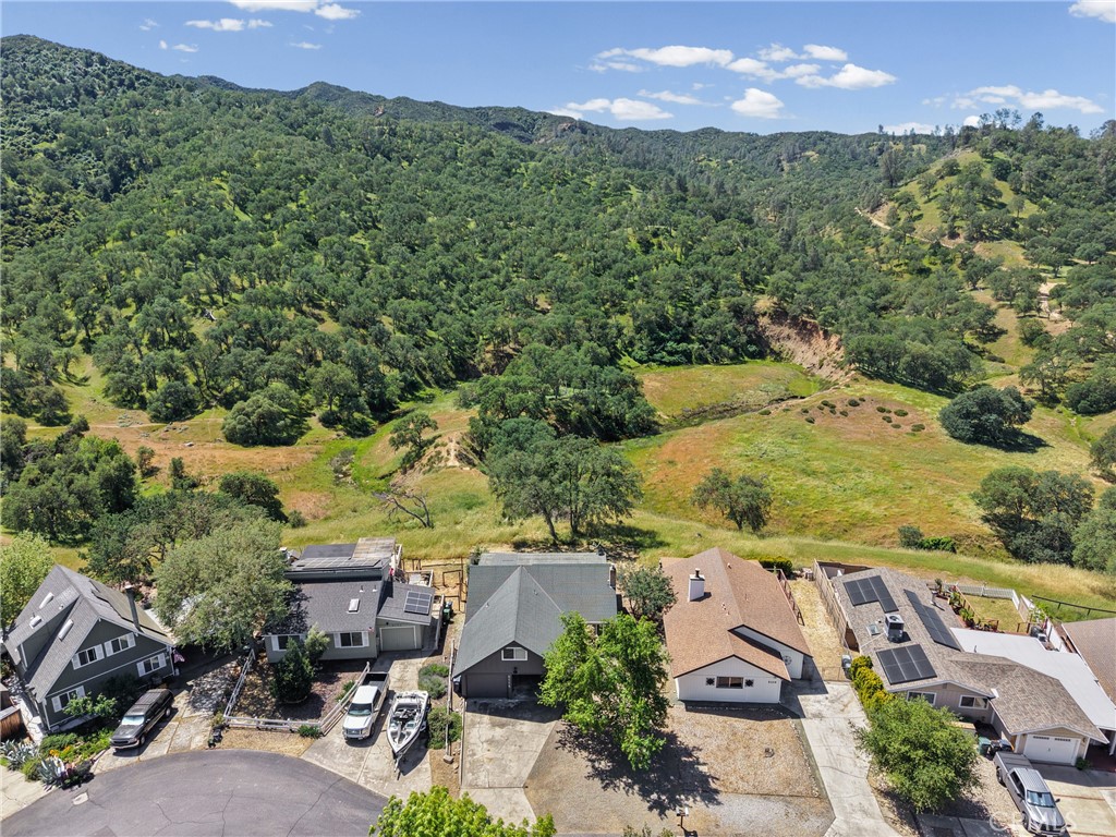 5115 Bluebird Ln, Paso Robles, CA 93446