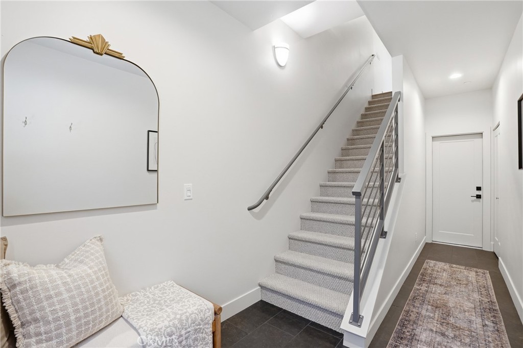 2460 Victoria #104, San Luis Obispo, CA 93401