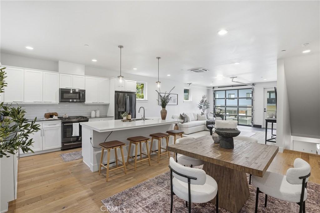 2460 Victoria #104, San Luis Obispo, CA 93401