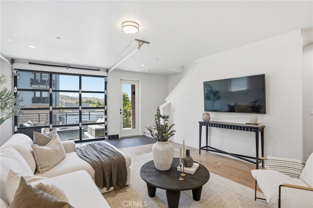 2460 Victoria #104, San Luis Obispo, CA 93401