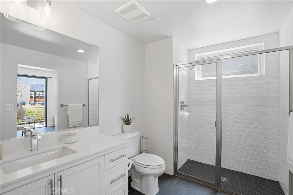 2460 Victoria #104, San Luis Obispo, CA 93401