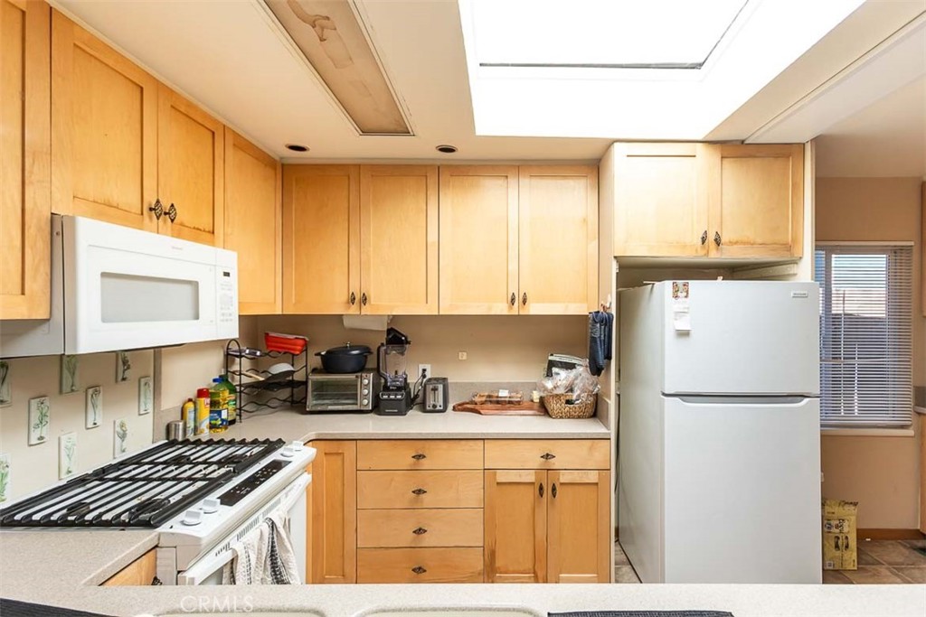 241 Henderson, San Luis Obispo, CA 93405