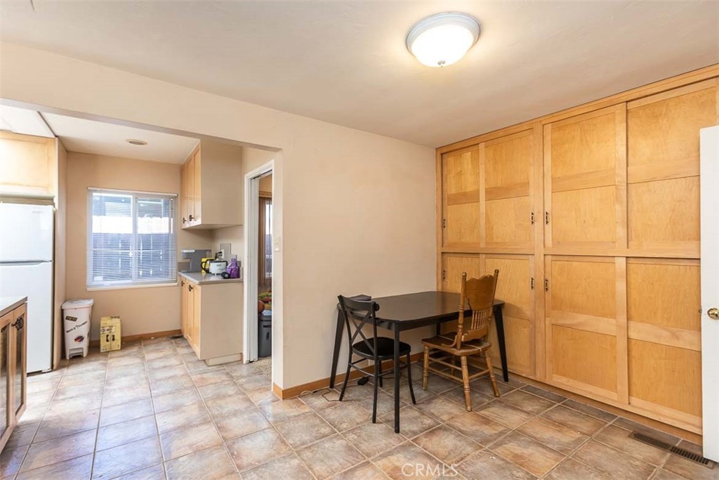 241 Henderson, San Luis Obispo, CA 93405