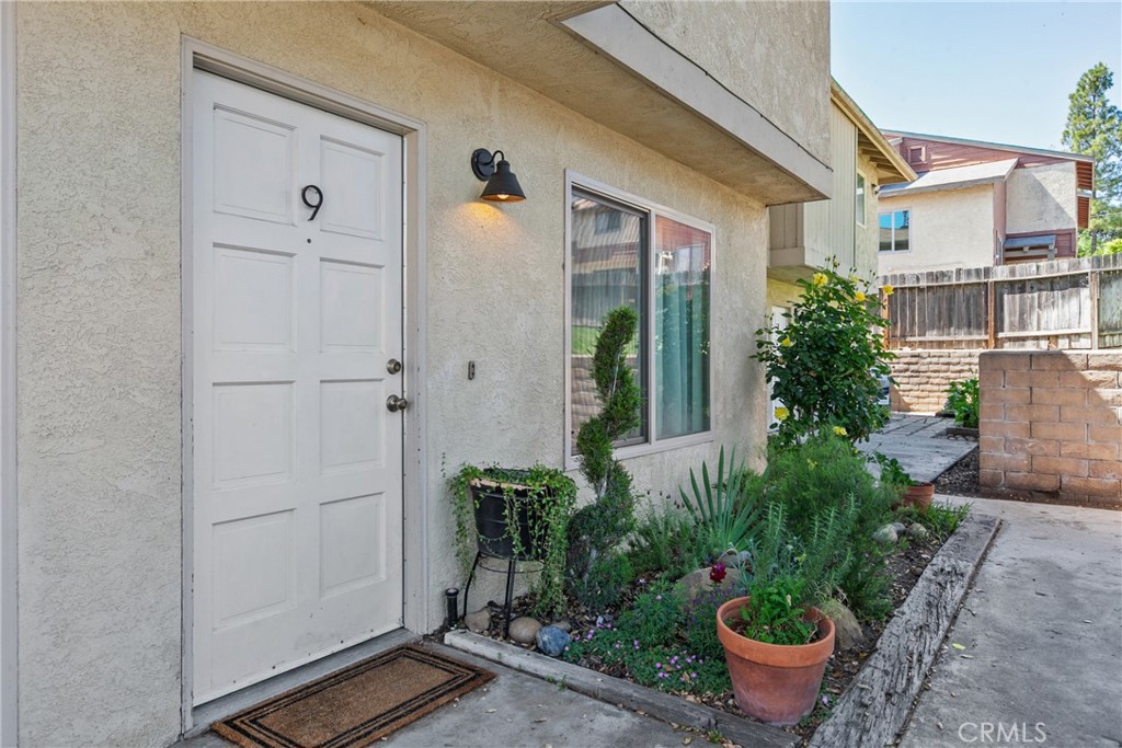 9780 Las Lomas #9, Atascadero, CA 93422