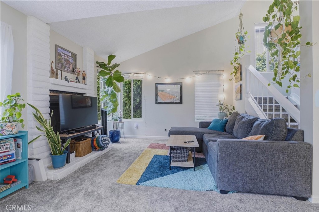 1390 Vista del Lago, San Luis Obispo, CA 93401