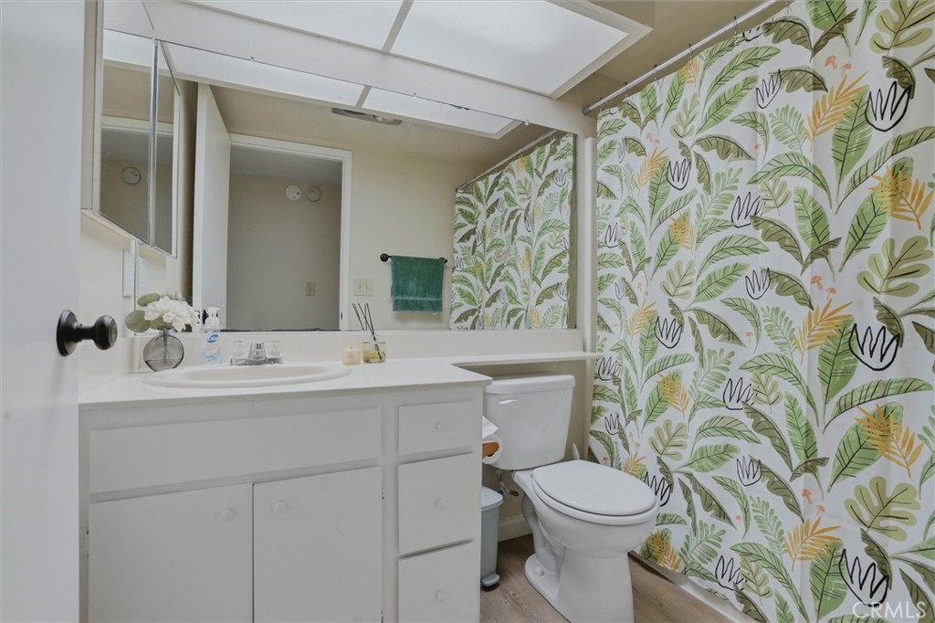 1390 Vista del Lago, San Luis Obispo, CA 93401