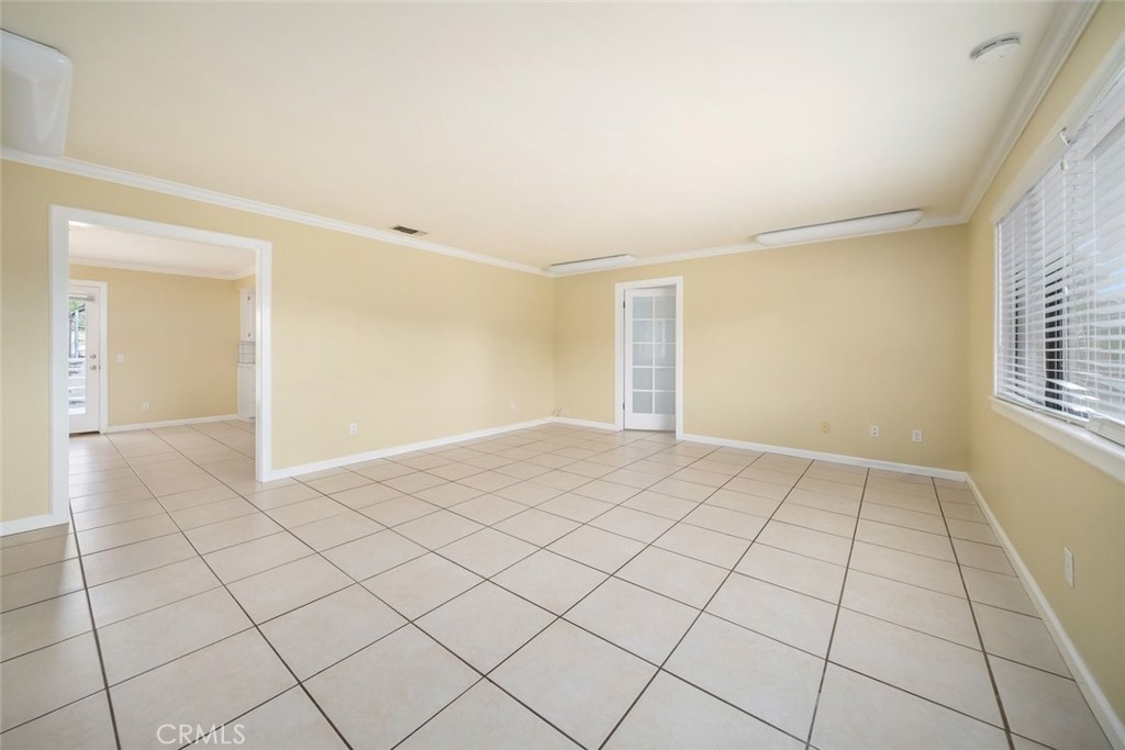 390 Nacimiento Lake Dr, Paso Robles, CA 93446