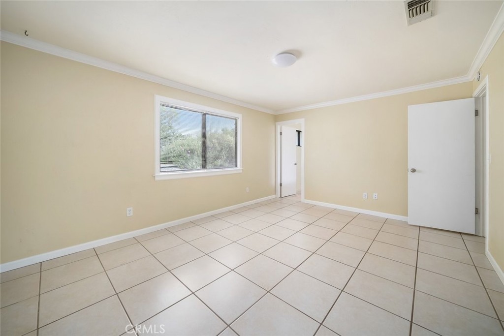 390 Nacimiento Lake Dr, Paso Robles, CA 93446