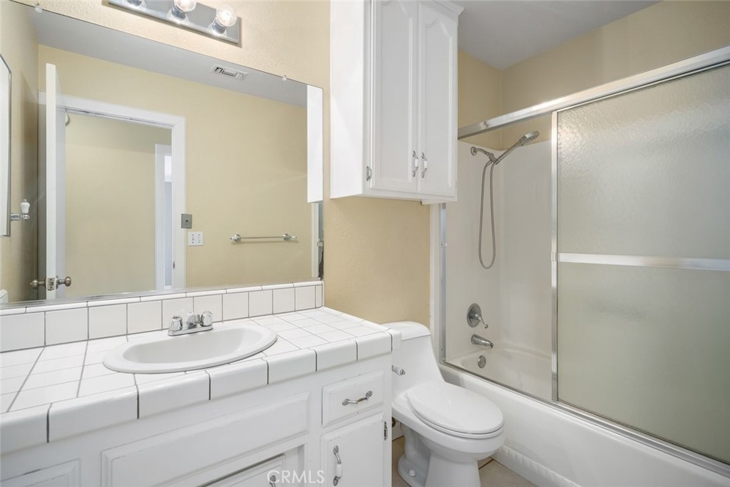 390 Nacimiento Lake Dr, Paso Robles, CA 93446