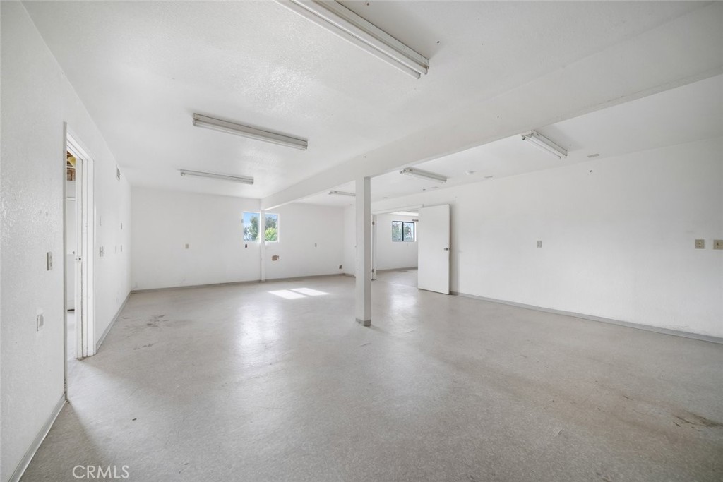 390 Nacimiento Lake Dr, Paso Robles, CA 93446