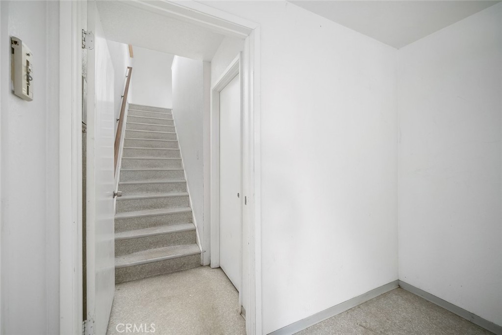 390 Nacimiento Lake Dr, Paso Robles, CA 93446