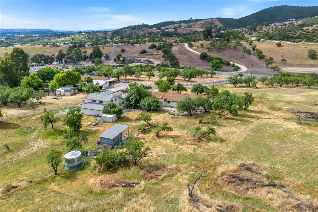 390 Nacimiento Lake Dr, Paso Robles, CA 93446