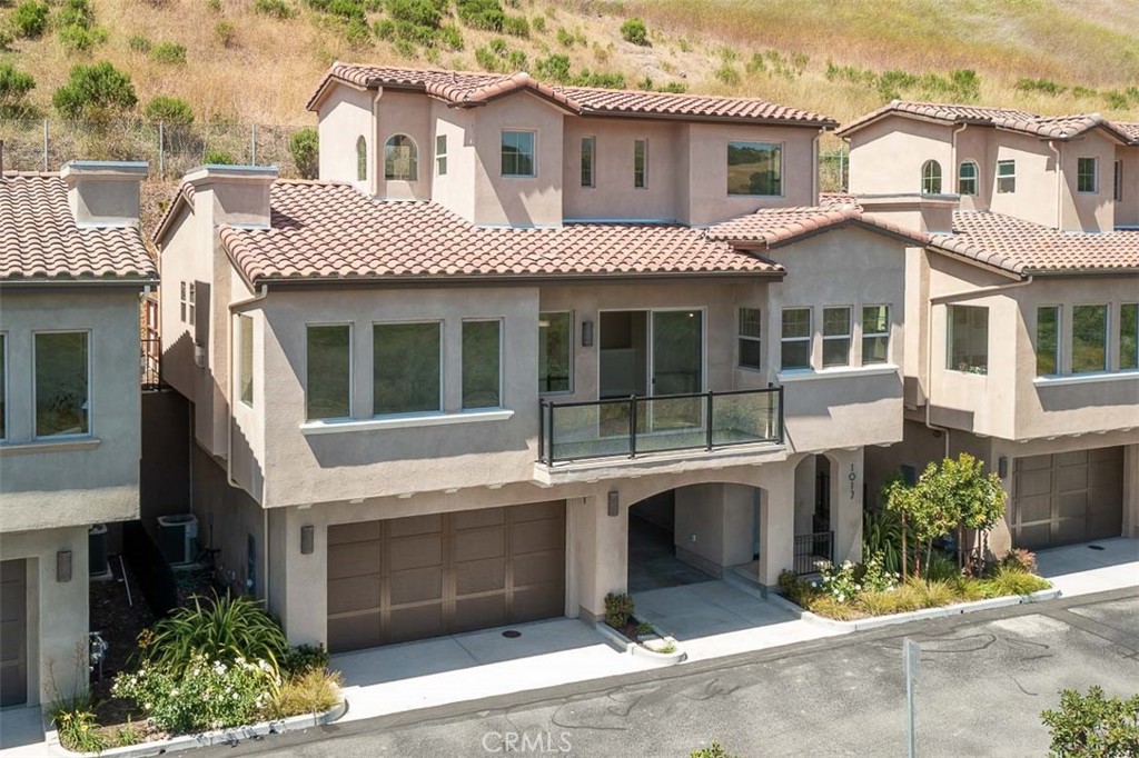 1017 Canyon Ln, Pismo Beach, CA 93449