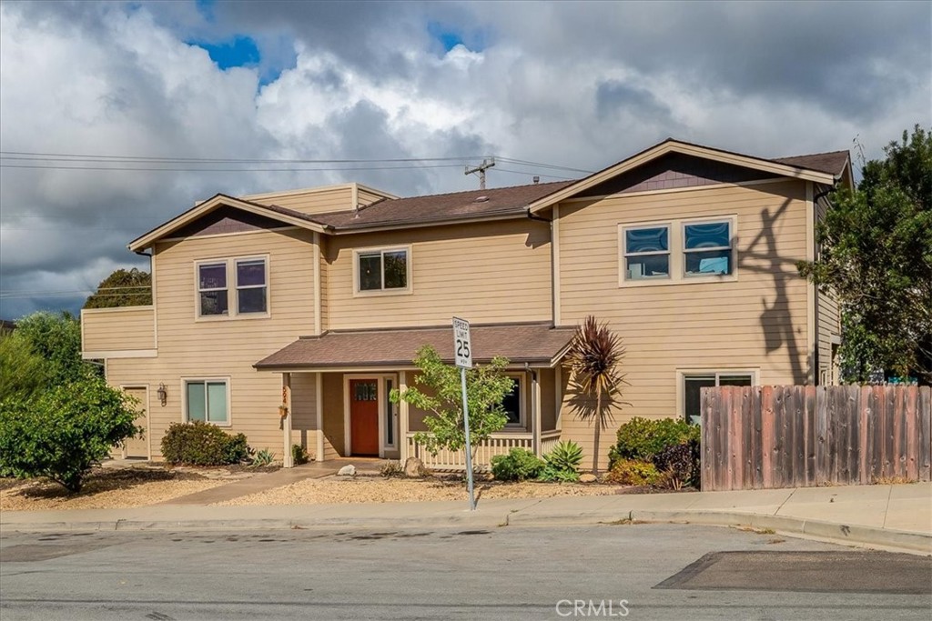 594 Kings, Morro Bay, CA 93442