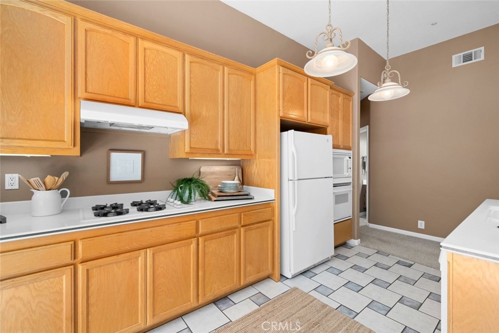 1295 Ironbark, San Luis Obispo, CA 93401