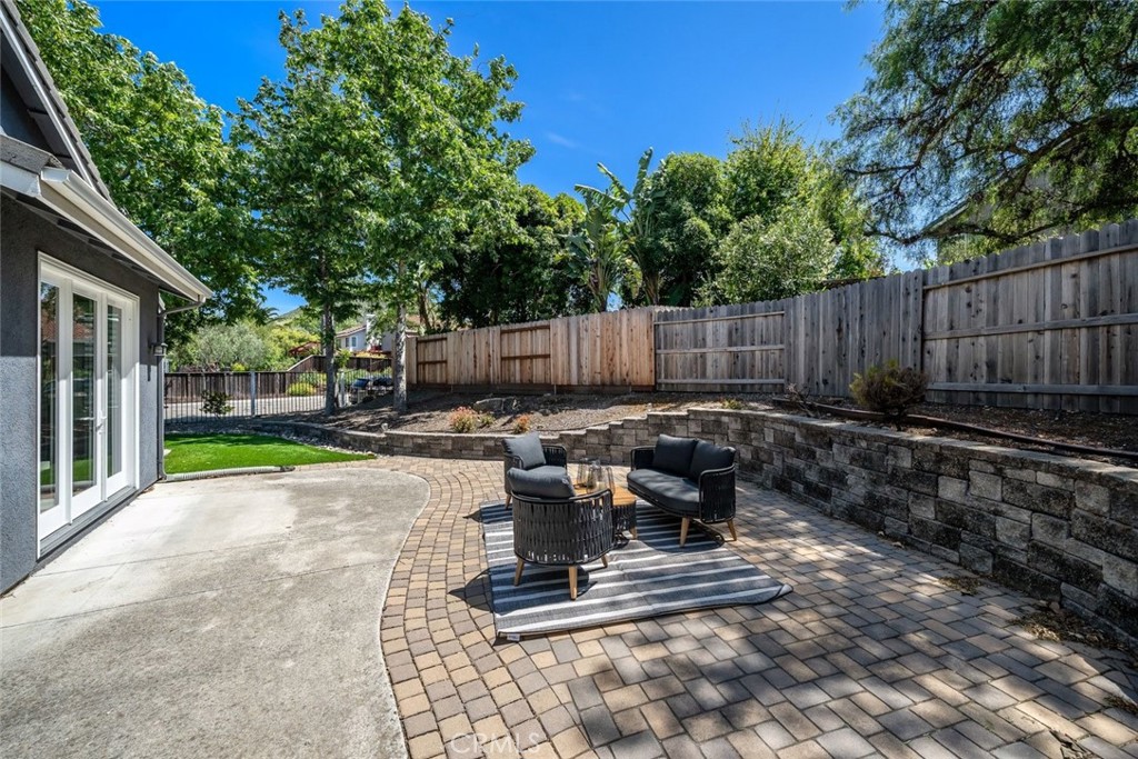 1295 Ironbark, San Luis Obispo, CA 93401