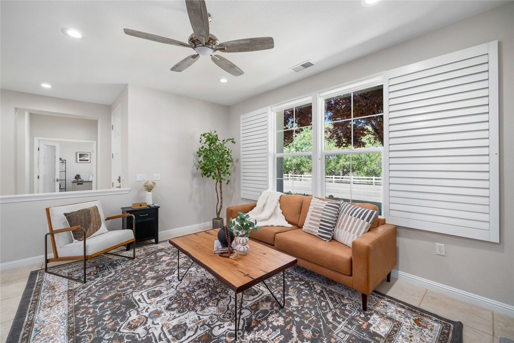 2563 Clubhouse, Paso Robles, CA 93446