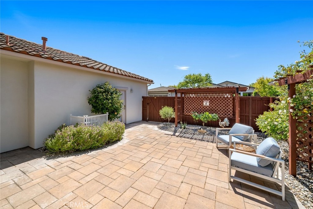 2563 Clubhouse, Paso Robles, CA 93446