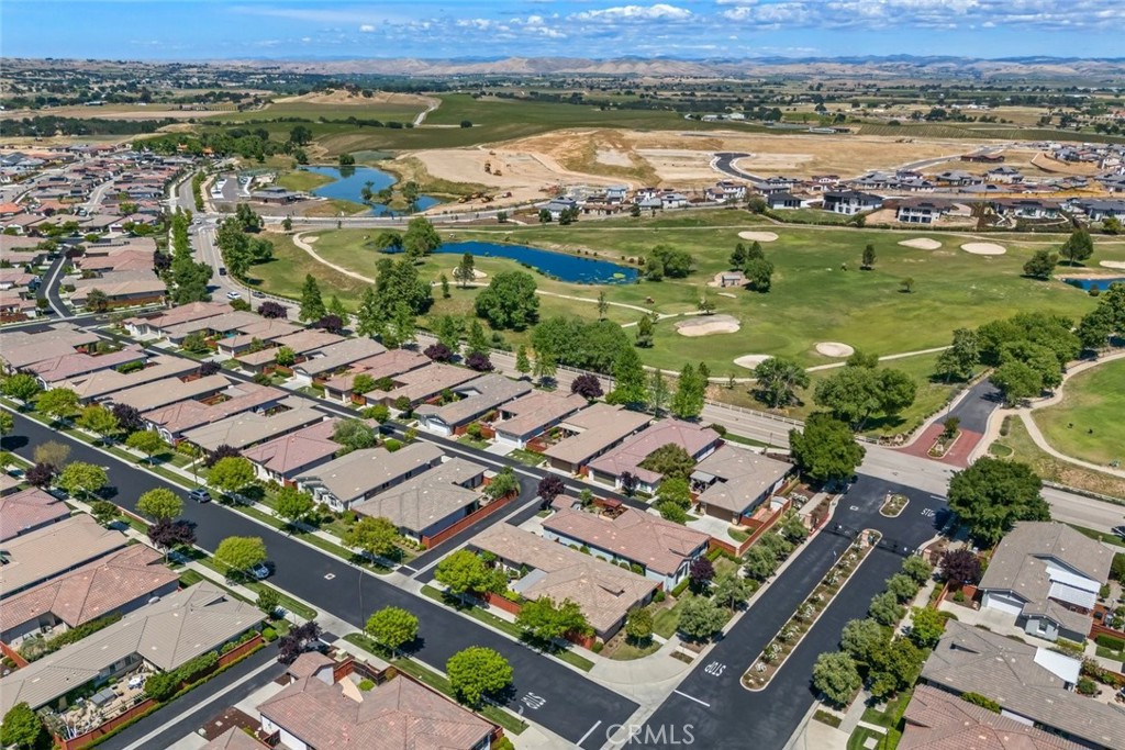 2563 Clubhouse, Paso Robles, CA 93446