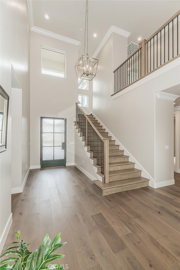 11421 N Live Oak, Clovis, CA 93619