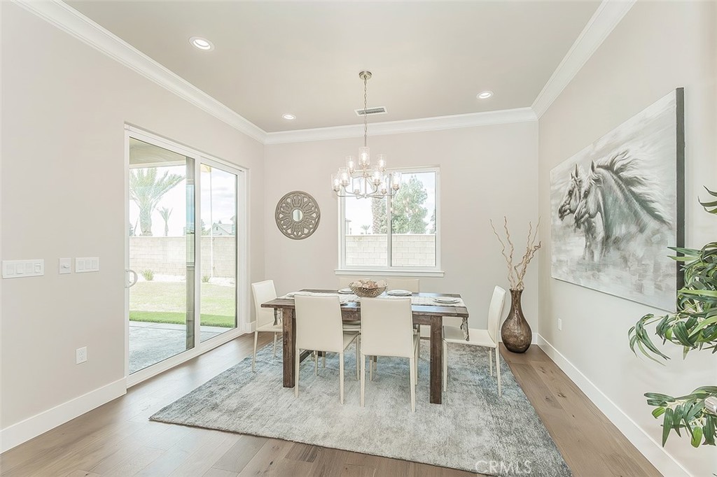 11421 N Live Oak, Clovis, CA 93619