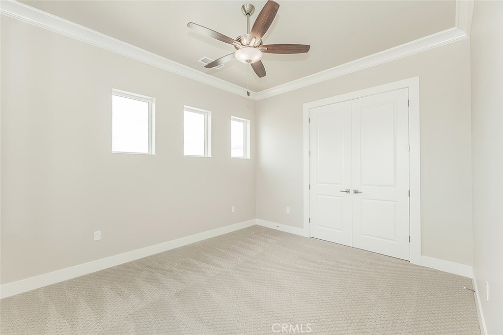 11421 N Live Oak, Clovis, CA 93619