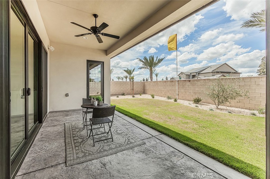 11421 N Live Oak, Clovis, CA 93619