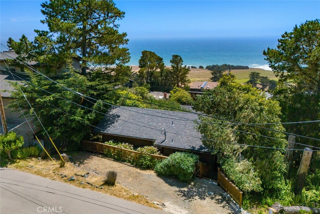 1799 Saint Thomas Ave, Cambria, CA 93428