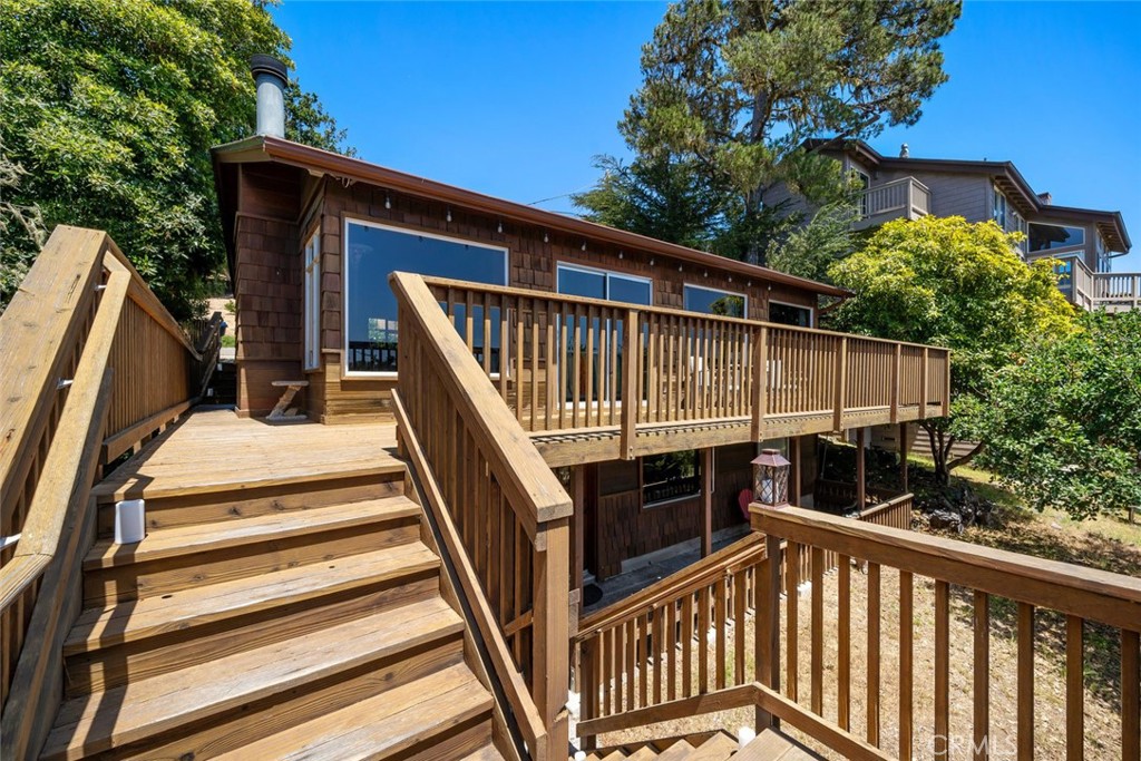 1799 Saint Thomas Ave, Cambria, CA 93428