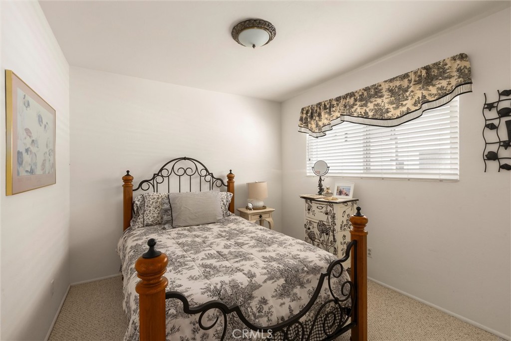 31 8th St, Cayucos, CA 93430