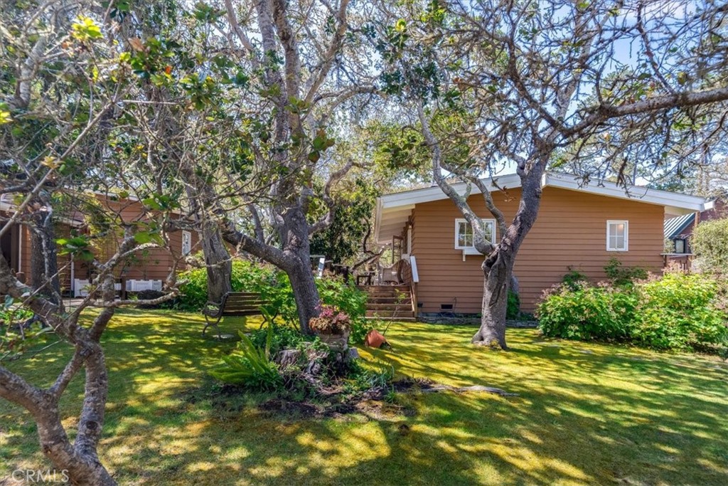 1669 Cardiff Dr, Cambria, CA 93428