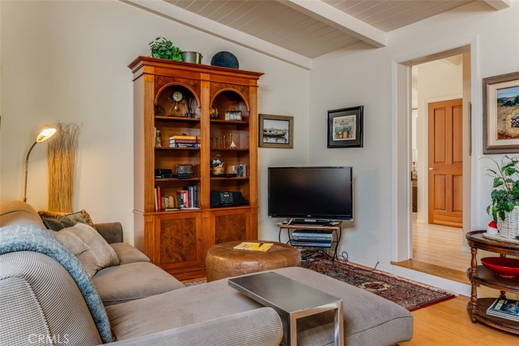 1669 Cardiff Dr, Cambria, CA 93428