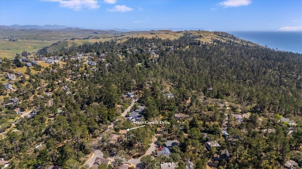 1669 Cardiff Dr, Cambria, CA 93428