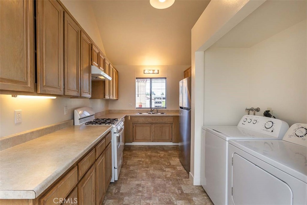 1185 E Foothill, San Luis Obispo, CA 93405