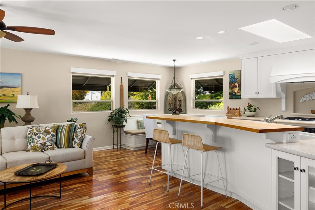 927 Osos Way, Paso Robles, CA 93446