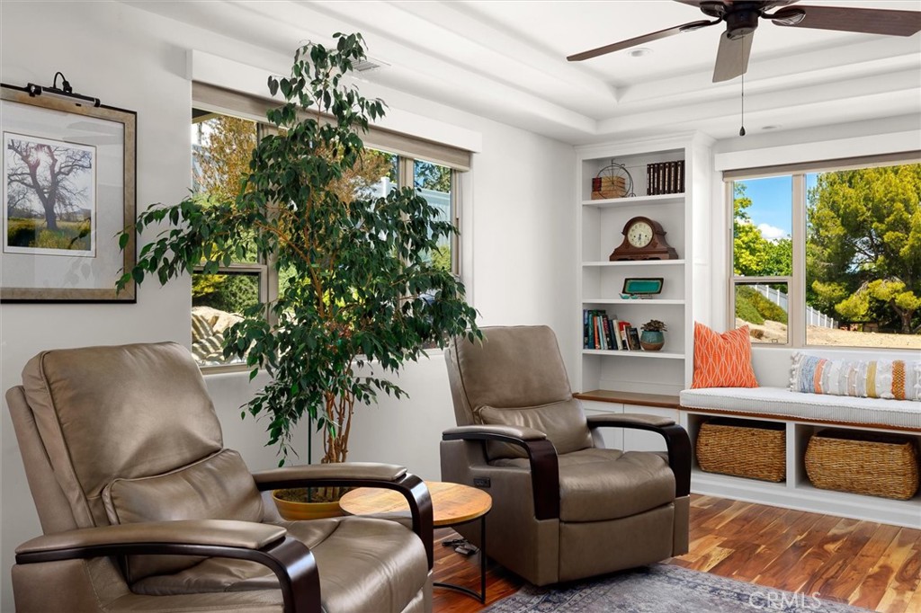 927 Osos Way, Paso Robles, CA 93446