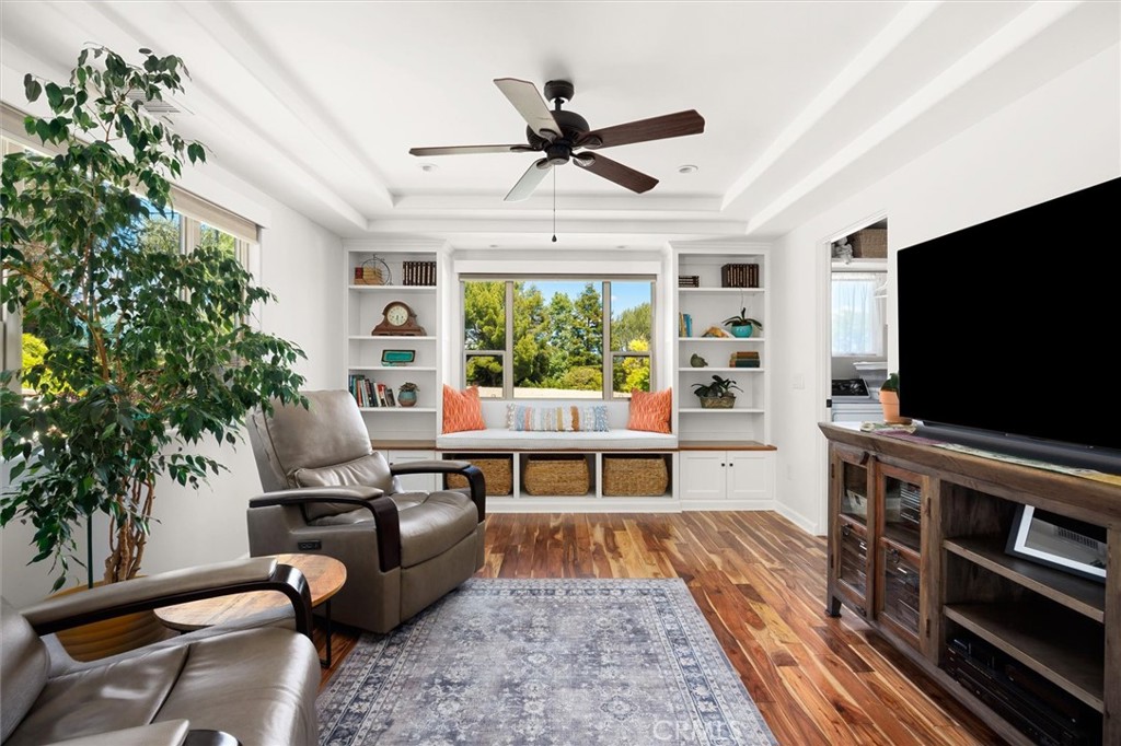 927 Osos Way, Paso Robles, CA 93446