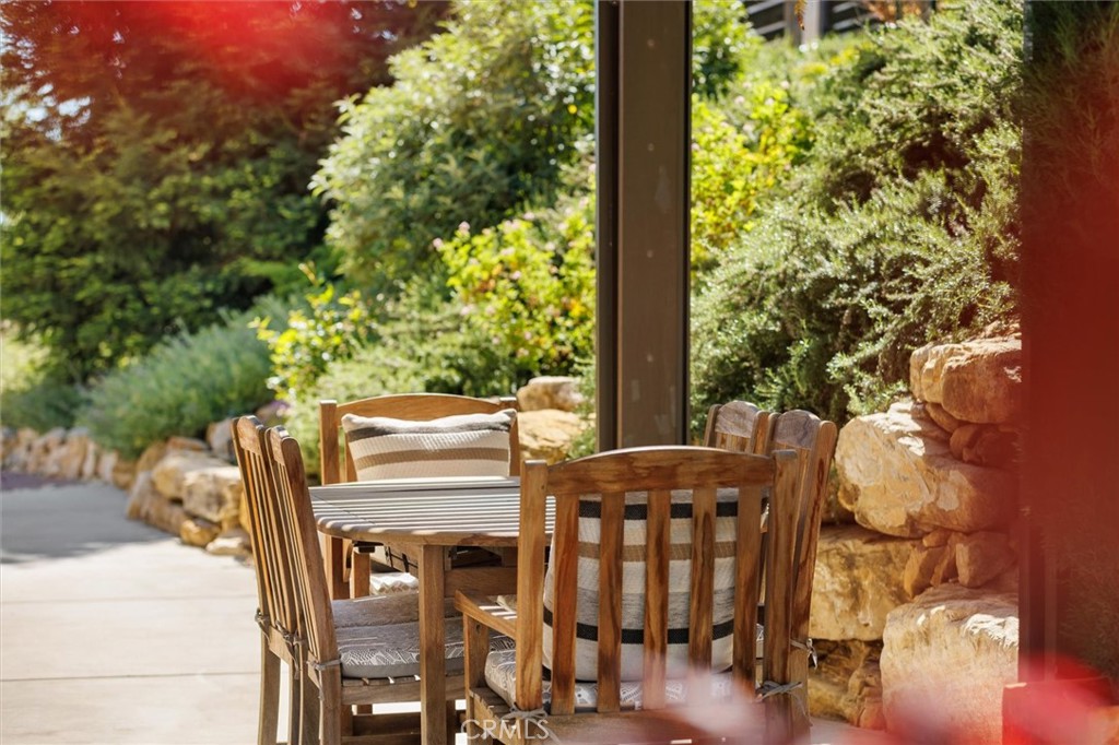 927 Osos Way, Paso Robles, CA 93446