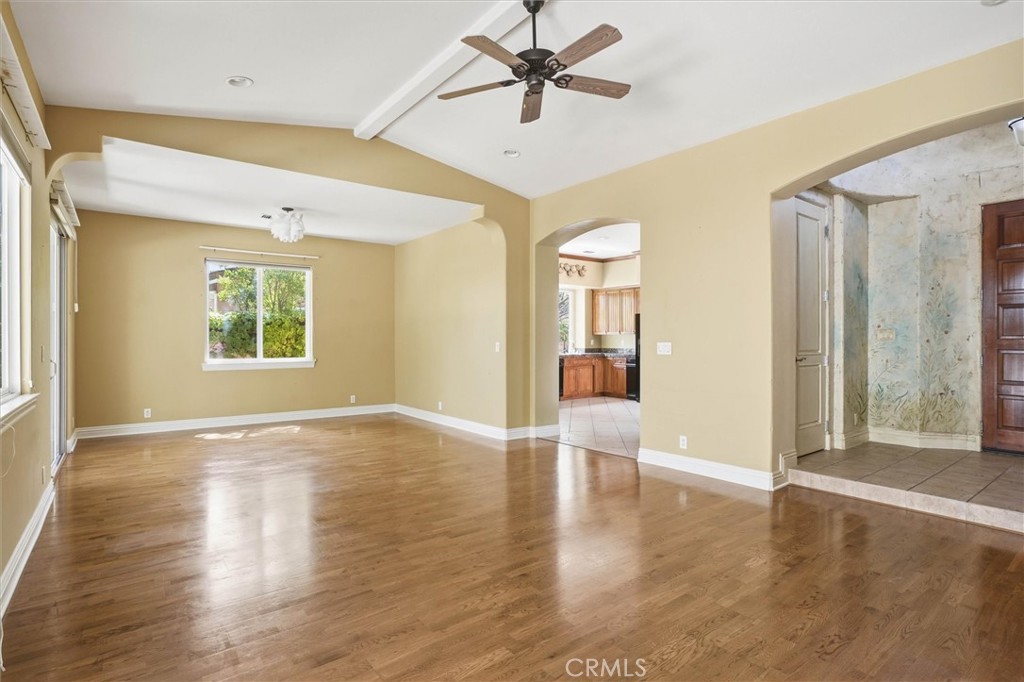 1602 Windstar Court, Paso Robles, CA 93446