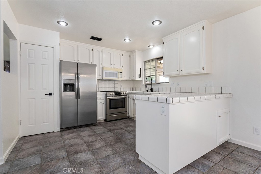 2761 Chaparral Ln, Paso Robles, CA 93446