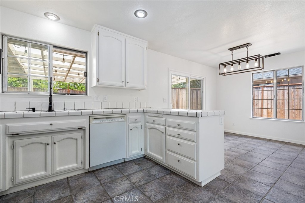 2761 Chaparral Ln, Paso Robles, CA 93446